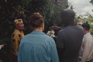 Asé Ylê do Hozoouane Garden Tata Katulemburange farmer and INSUAH German and Cuban teams- Jasmim flower- São Paulo, zona sul - Photographer: Marília Santana, 2025